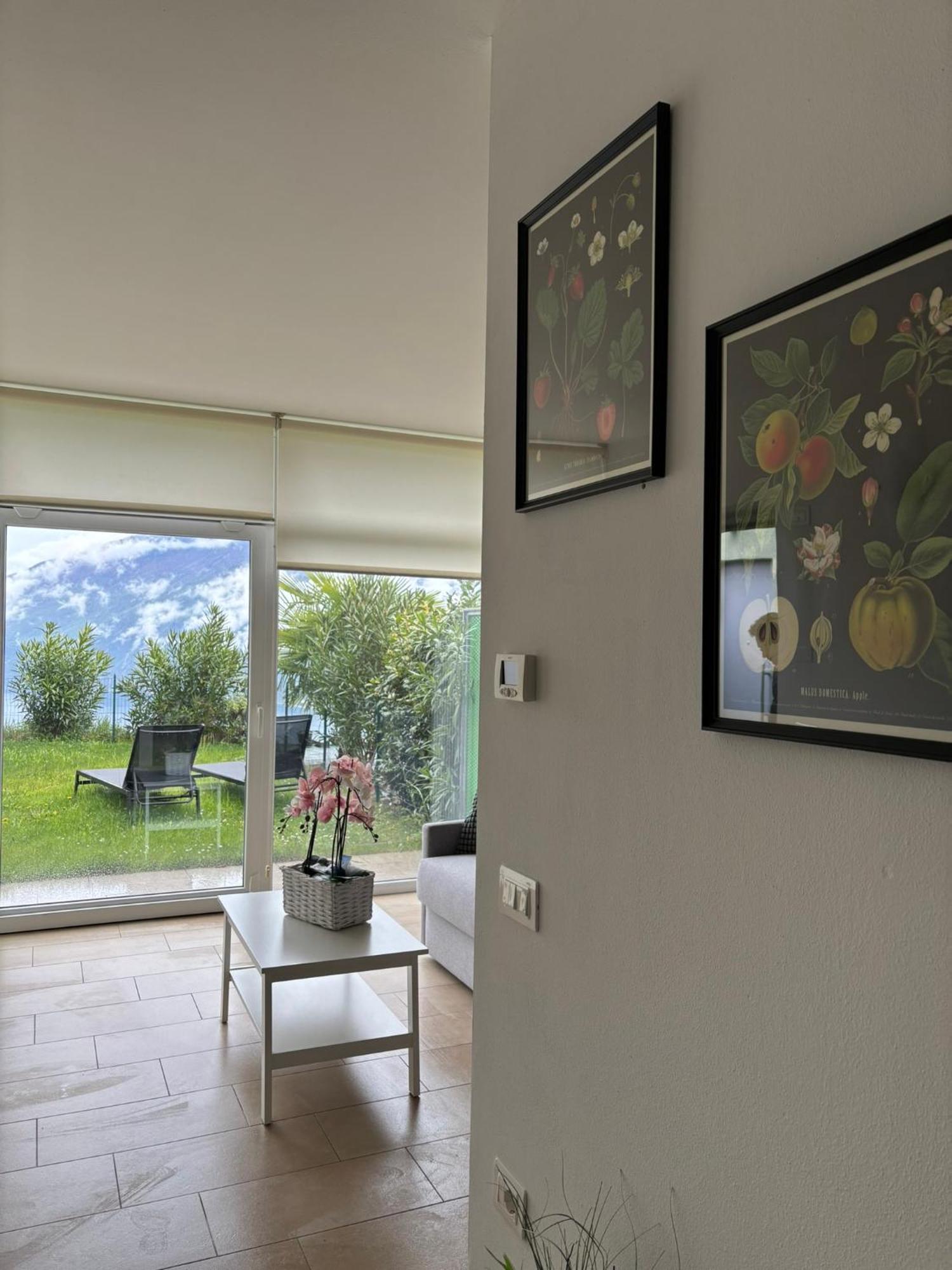 Апартаменты Un Balcone Sul Garda Tremosine Экстерьер фото